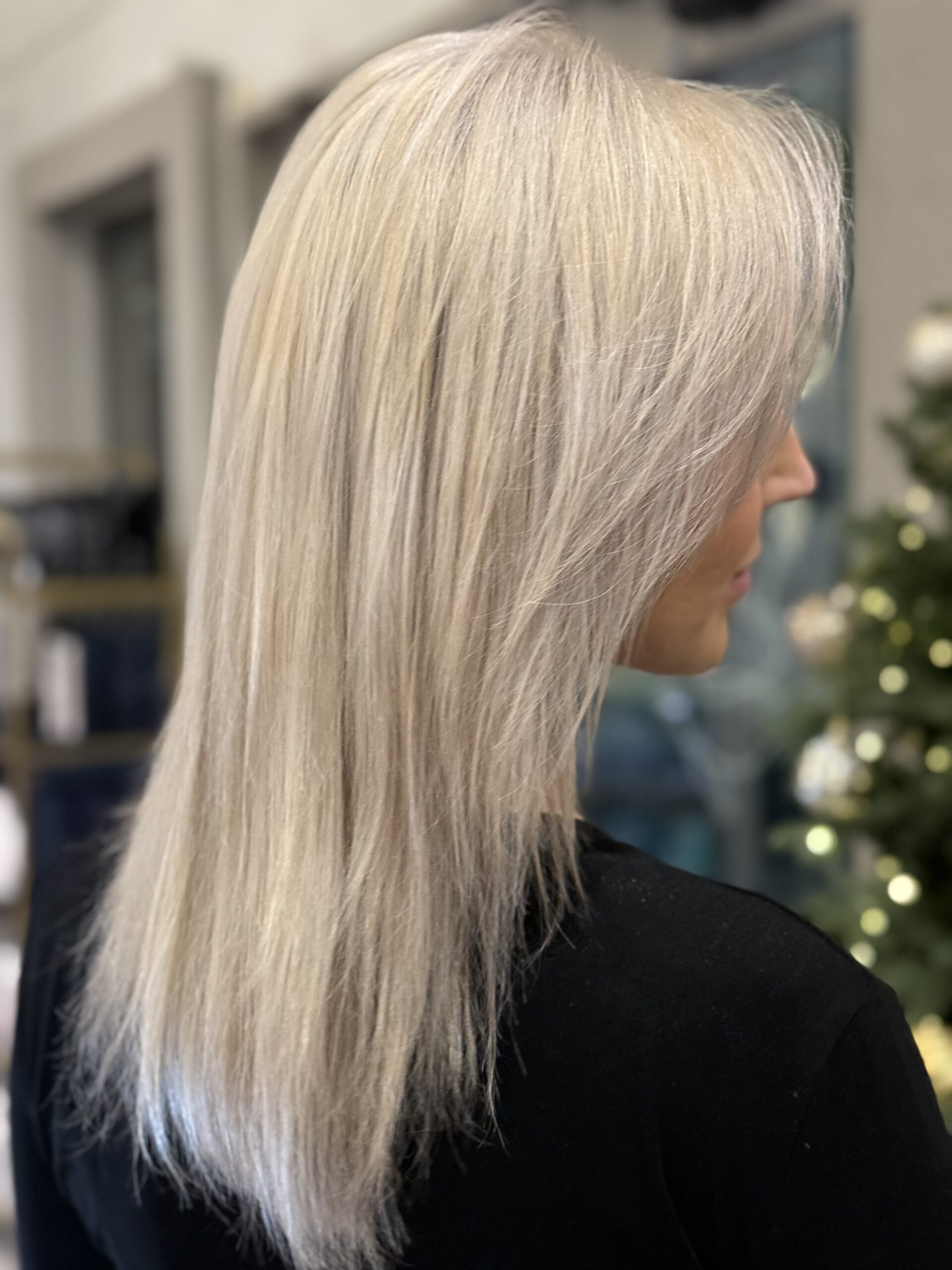 Luxury women’s haircut and styling by expert stylists